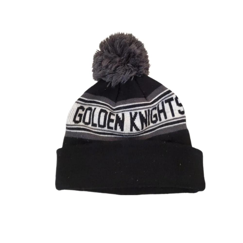 NHL Golden Knights Youth Black Jacquard Cuffed Knit Hat with Pom‎